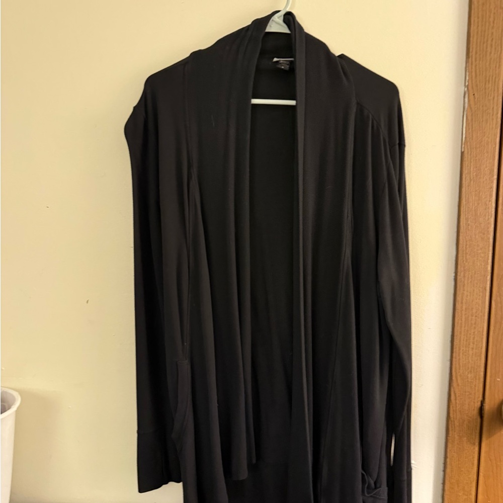 Women's Black Pranayama Restore Wrap